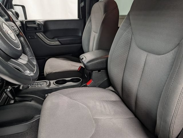 2017 Jeep Wrangler Willys Wheeler 4x4