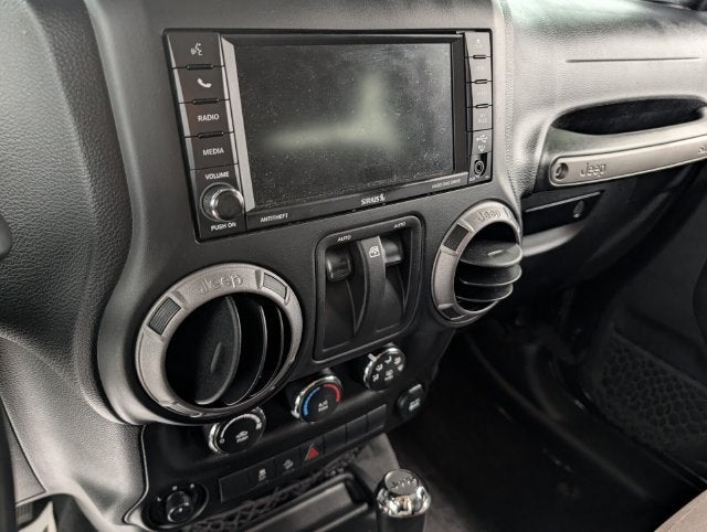 2017 Jeep Wrangler Willys Wheeler 4x4