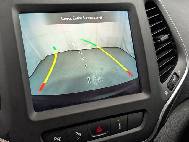 2023 Jeep Cherokee Altitude Lux 4x4