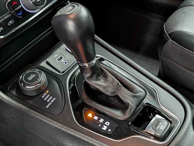 2023 Jeep Cherokee Altitude Lux 4x4