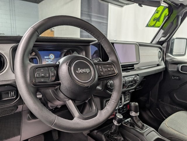 2025 Jeep Wrangler 2-Door Willys 4x4