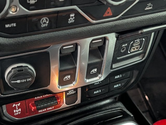 2025 Jeep Wrangler 2-Door Willys 4x4