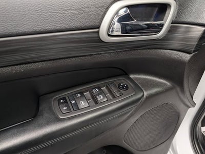 2021 Jeep Grand Cherokee Laredo X 4x4