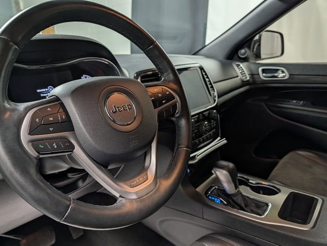 2021 Jeep Grand Cherokee Laredo X 4x4