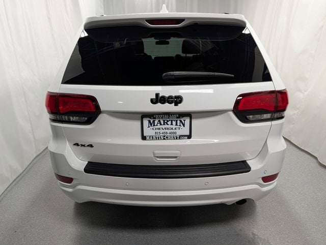 2021 Jeep Grand Cherokee Laredo X 4x4