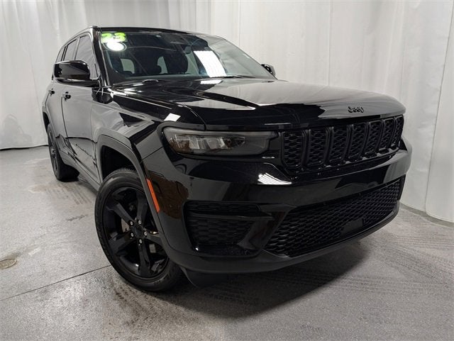 2023 Jeep Grand Cherokee Altitude