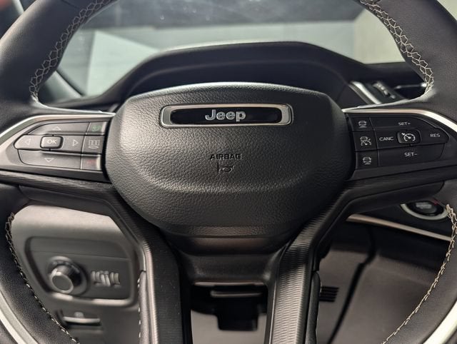 2023 Jeep Grand Cherokee Altitude X 4x4