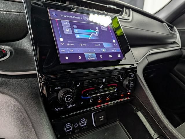 2023 Jeep Grand Cherokee Altitude X 4x4