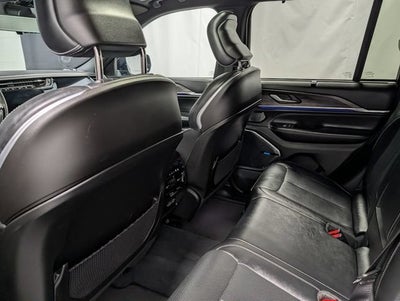 2023 Jeep Grand Cherokee Overland 4x4