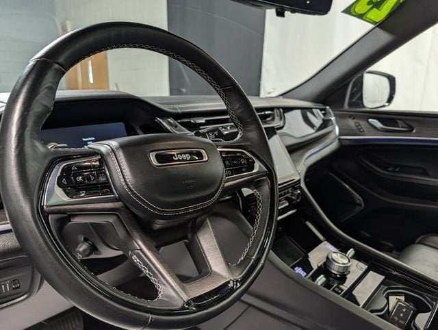 2023 Jeep Grand Cherokee Overland 4x4