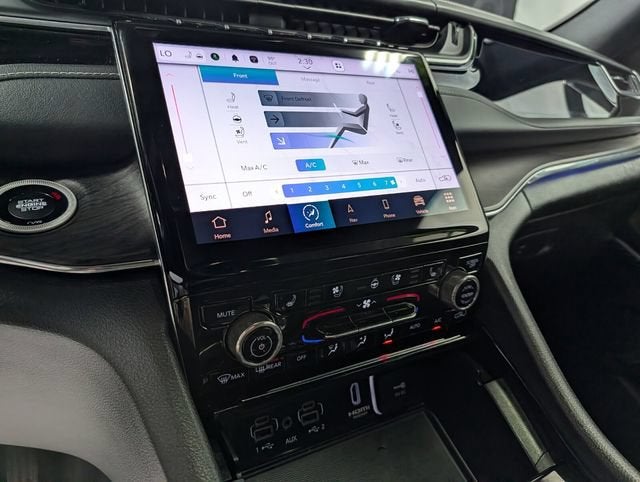 2023 Jeep Grand Cherokee Overland 4x4
