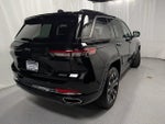 2023 Jeep Grand Cherokee Overland 4x4