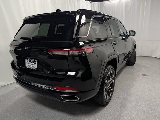 2023 Jeep Grand Cherokee Overland 4x4