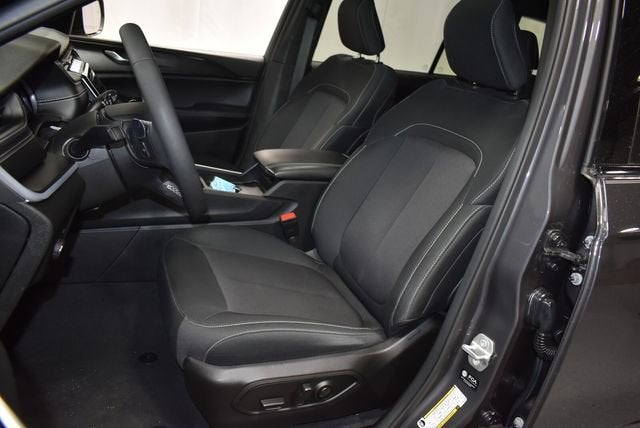2024 Jeep Grand Cherokee L Laredo X 4x4