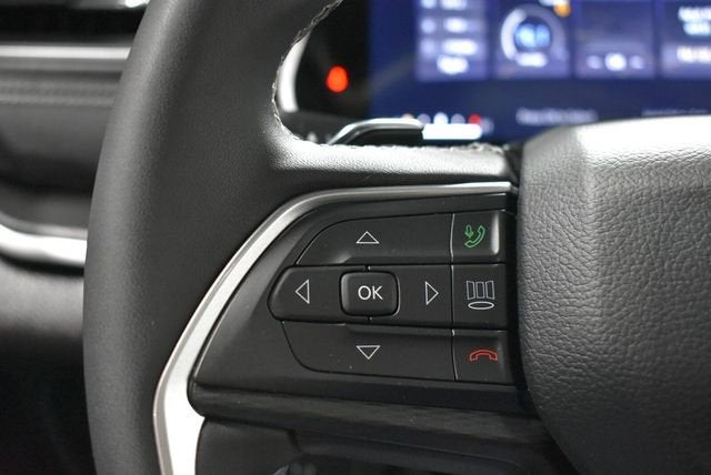 2024 Jeep Grand Cherokee L Laredo X 4x4