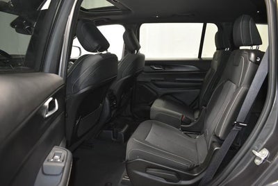 2024 Jeep Grand Cherokee L Laredo X 4x4