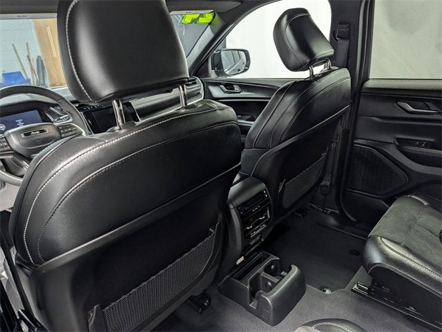 2024 Jeep Grand Cherokee L Altitude X 4x4