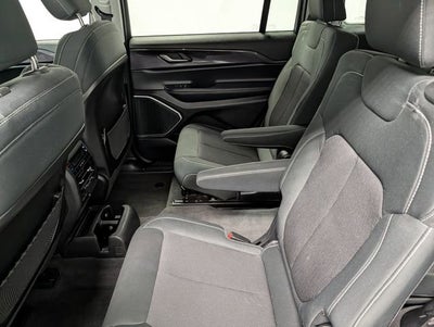 2021 Jeep Grand Cherokee L Laredo 4x4