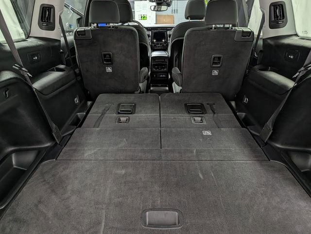 2021 Jeep Grand Cherokee L Laredo 4x4