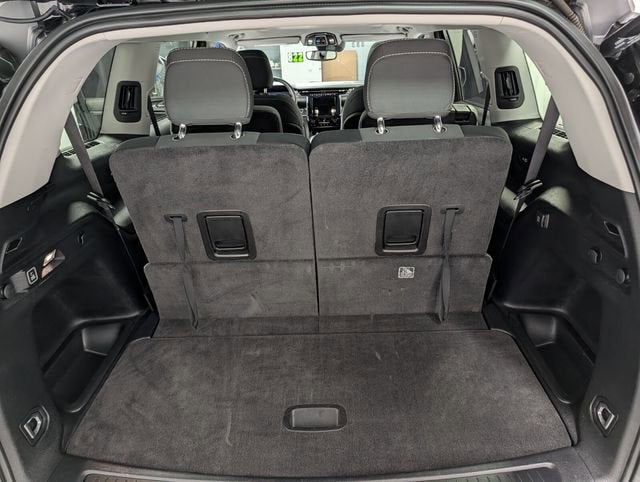 2021 Jeep Grand Cherokee L Laredo 4x4