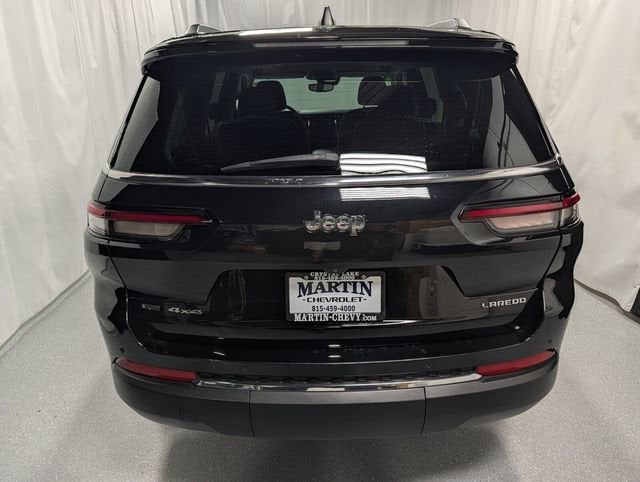 2021 Jeep Grand Cherokee L Laredo 4x4