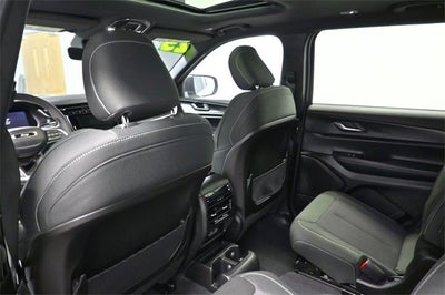 2025 Jeep Grand Cherokee L Laredo X 4x4