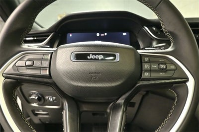 2025 Jeep Grand Cherokee L Laredo X 4x4