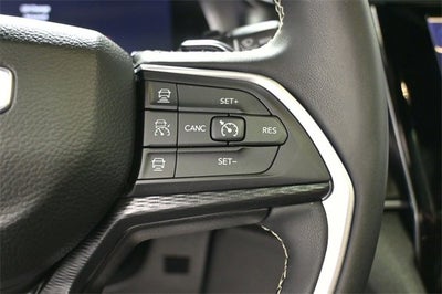 2025 Jeep Grand Cherokee L Laredo X 4x4