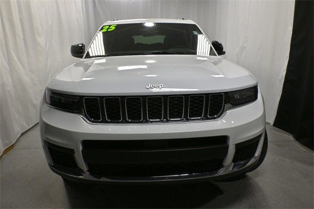 2025 Jeep Grand Cherokee L Laredo X 4x4