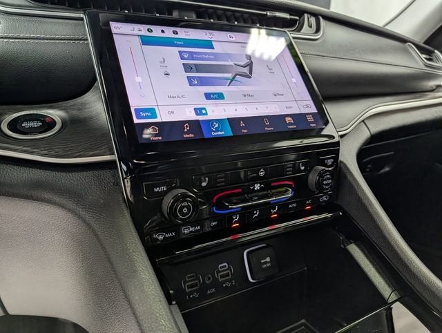 2023 Jeep Grand Cherokee L Limited 4x4