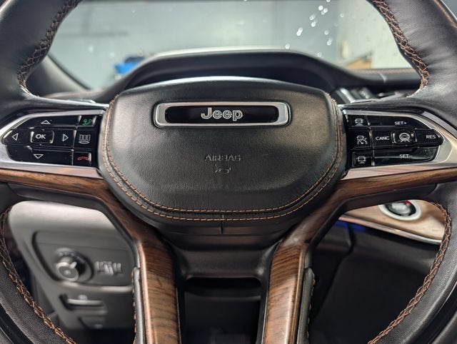 2023 Jeep Grand Cherokee L Summit 4x4