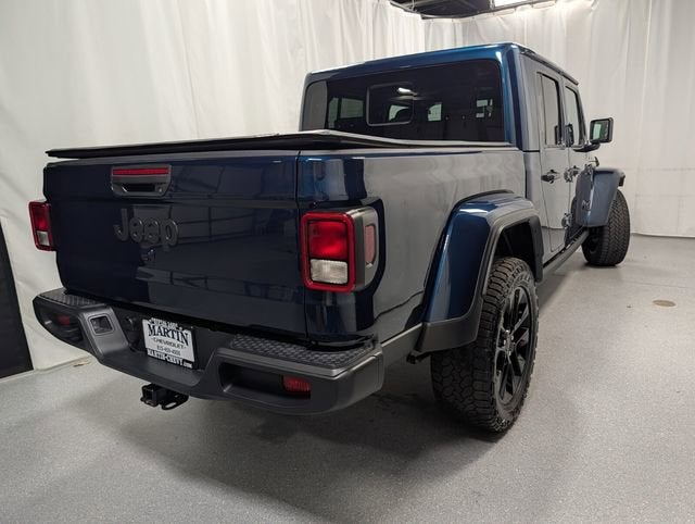 2025 Jeep Gladiator Nighthawk