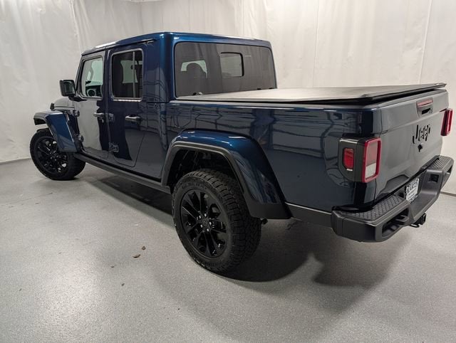 2025 Jeep Gladiator Nighthawk