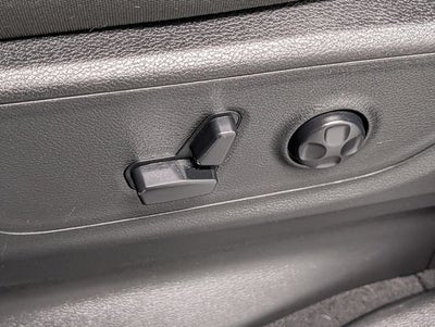 2019 RAM 1500 Big Horn/Lone Star Crew Cab 4x4 5'7" Box