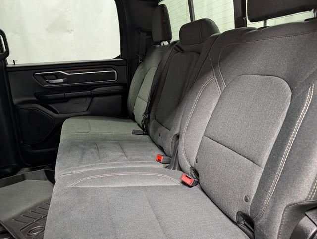 2019 RAM 1500 Big Horn/Lone Star Crew Cab 4x4 5'7" Box