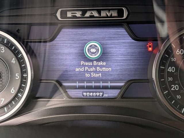 2019 RAM 1500 Big Horn/Lone Star Crew Cab 4x4 5'7" Box