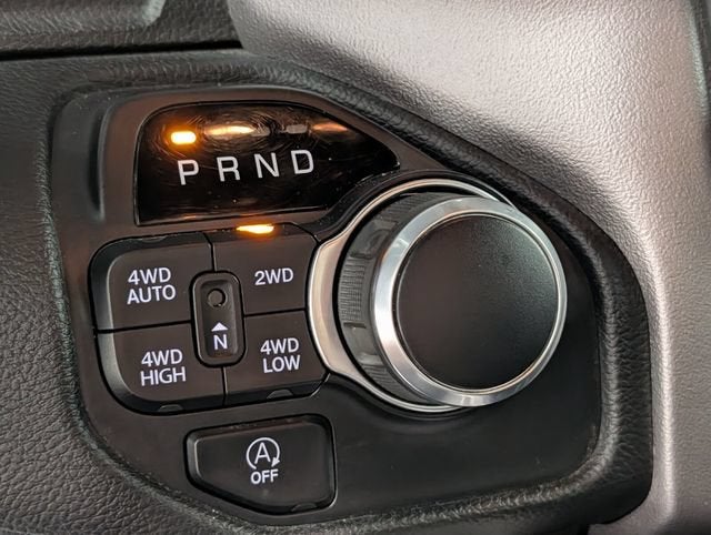 2019 RAM 1500 Big Horn/Lone Star Crew Cab 4x4 5'7" Box