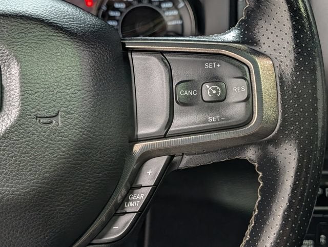 2020 RAM 1500 Rebel Crew Cab 4x4 5'7" Box