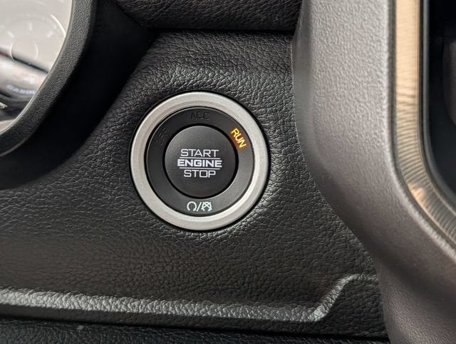 2020 RAM 1500 Rebel Crew Cab 4x4 5'7" Box