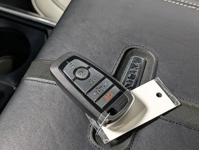 2024 Ford F-150 Lightning Platinum