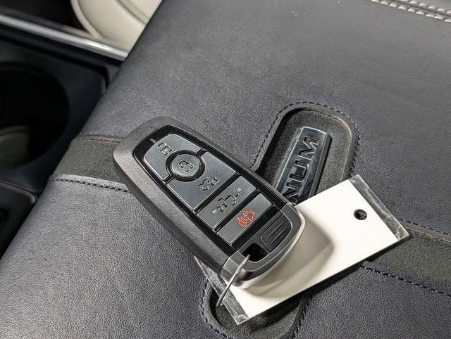 2024 Ford F-150 Lightning Platinum