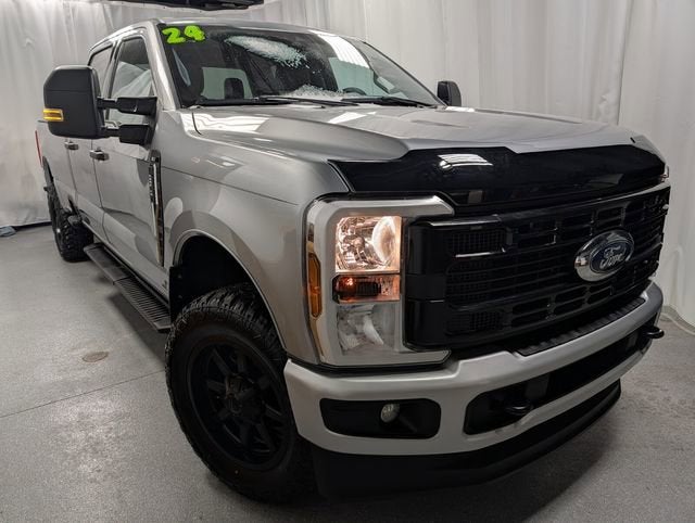 2024 Ford Super Duty F-350 SRW XL