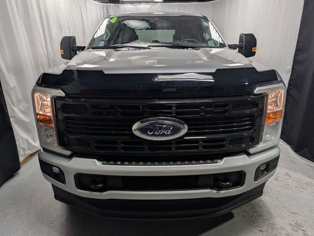 2024 Ford Super Duty F-350 SRW XL