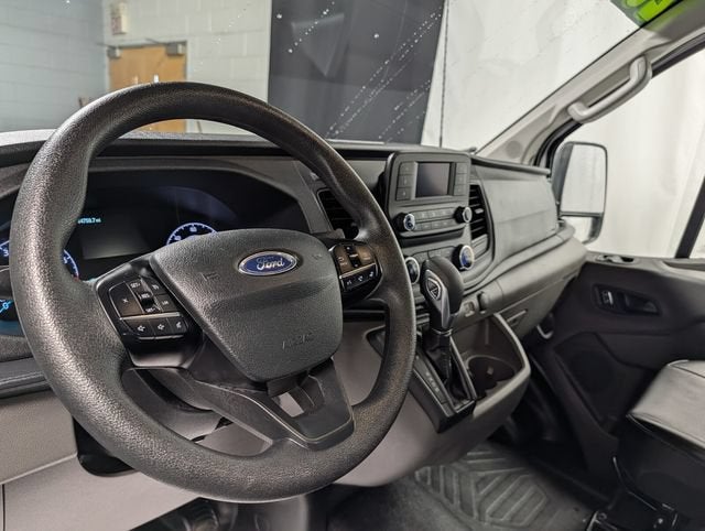 2025 Ford Transit Cargo Van Base