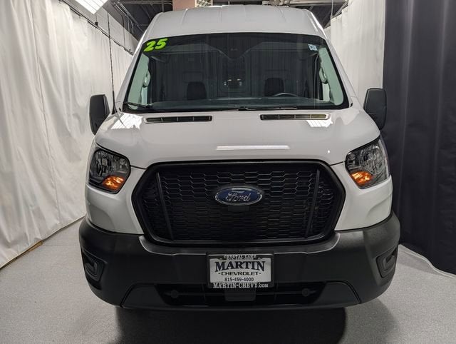 2025 Ford Transit Cargo Van Base