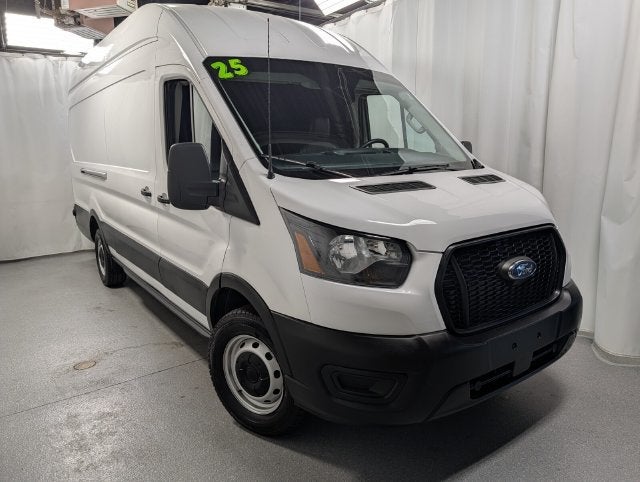 2025 Ford Transit Cargo Van Base