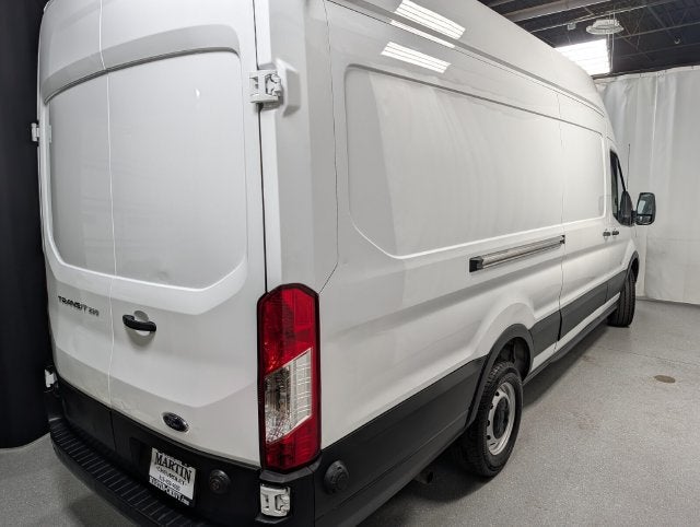 2025 Ford Transit Cargo Van Base