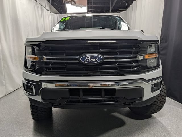 2025 Ford F-150 XLT - Photo 8