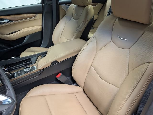 2024 Cadillac CT5 Premium Luxury