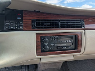 1995 Cadillac DeVille Standard
